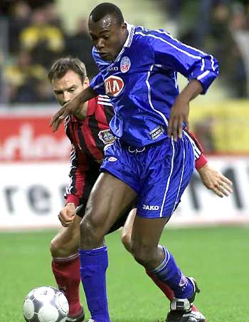 仅让球员减 仅让球员减