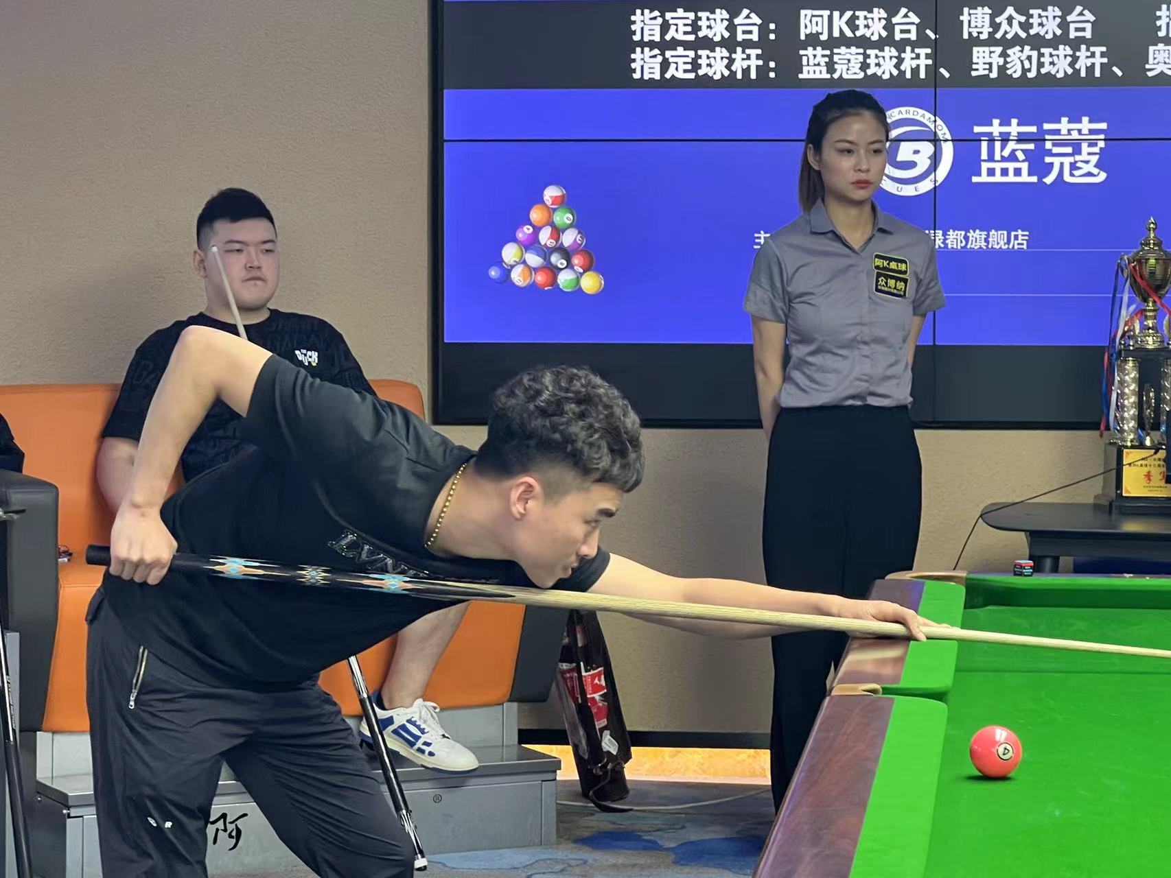 巨星齐聚的 巨星齐聚的